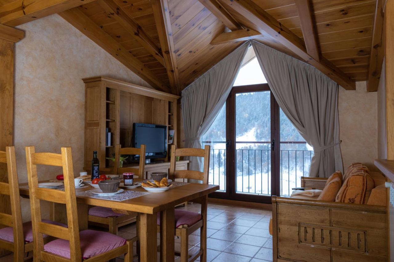 Apartaments Els Llacs Bordes d'Envalira Екстериор снимка