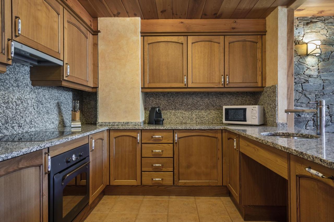 Apartaments Els Llacs Bordes d'Envalira Екстериор снимка