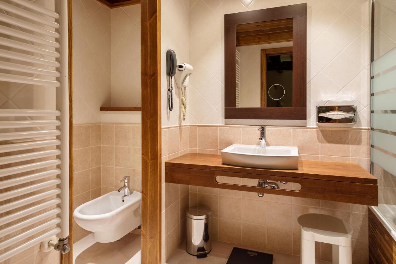 Apartaments Els Llacs Bordes d'Envalira Екстериор снимка