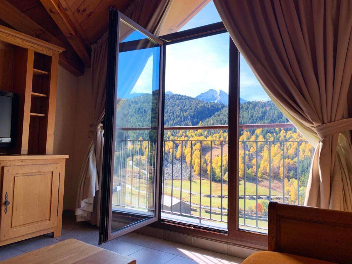 Apartaments Els Llacs Bordes d'Envalira Екстериор снимка